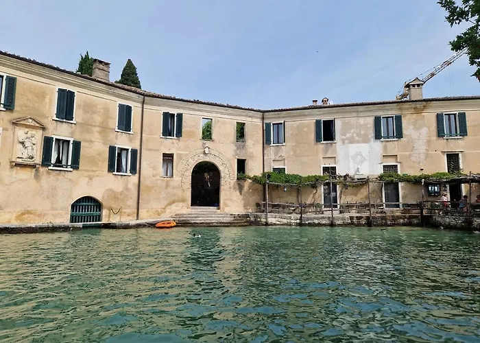 Paradise Garda *